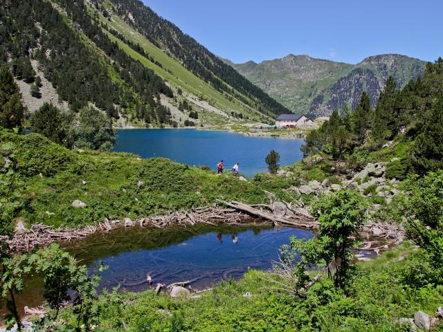 Balade sur les berges du lac de Gaube