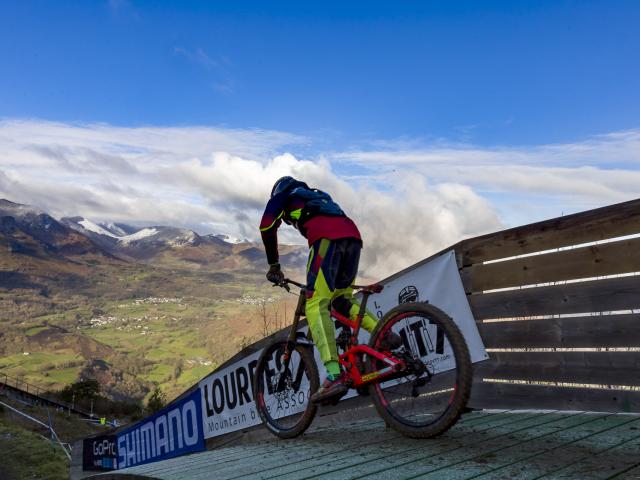 Piste de descente VTT du Pic du Jer à Lourdes