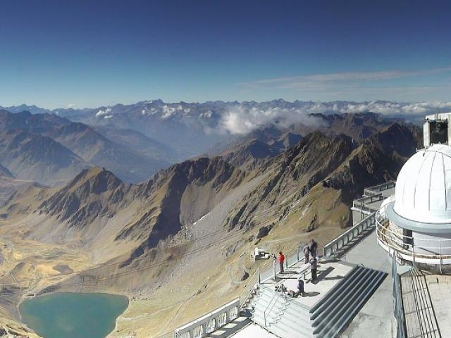 Panorama depuis le Pic du Midi de Bigorre