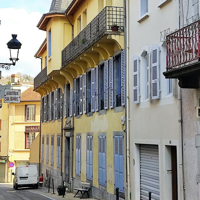 Rue du Bourg à Lourdes