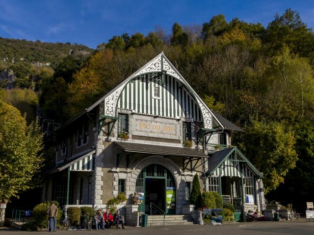 Gare de départ du funiculaire du Pic du Jer à Lourdes