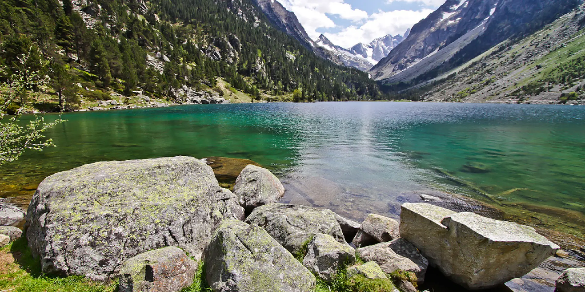Lake Gaube in Cauterets, starting from the Pot d'Espagne
