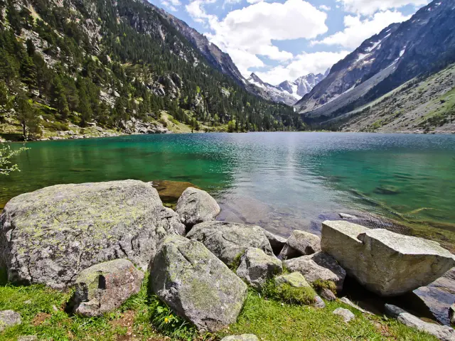 Lac de Gaube à Cauterets au départ du Pot d'Espagne