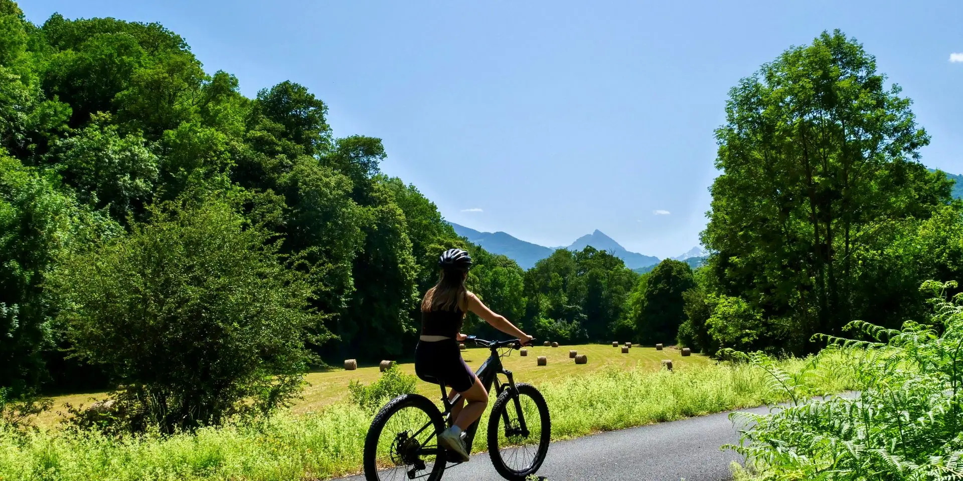 Balade à vélo sur la Voie Verte depuis Lourdes