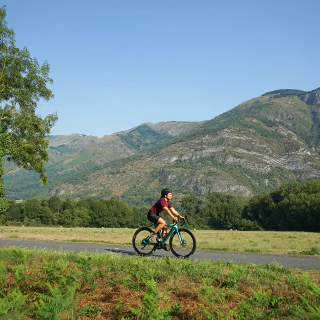 Velo.route .voievertee.dussarps Tourismelourdes 2025 1 1