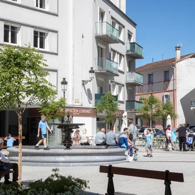 2025 Printemps Lourdes 114 Place Eglise Paroissiale Sacre Coeur 3 Pierre Vincent