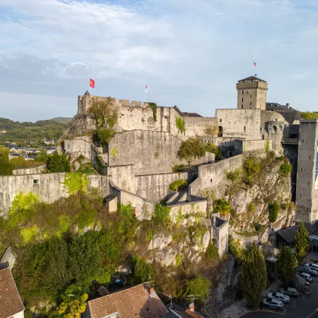Chateau Otlourdes Maximemarrimpoey 2023
