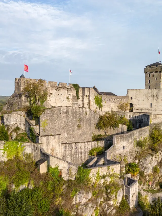 Chateau Otlourdes Maximemarrimpoey 2023 1