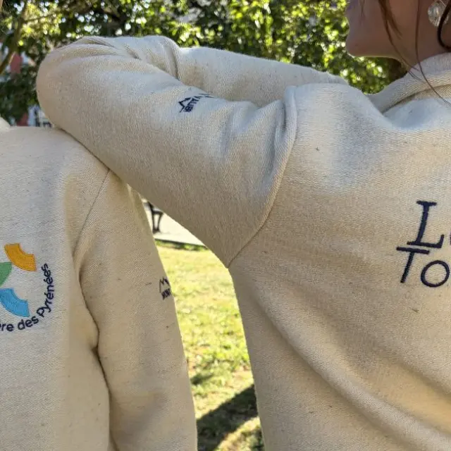veste lainage Tourisme Lourdes x Mont Valier ©Tourisme Lourdes