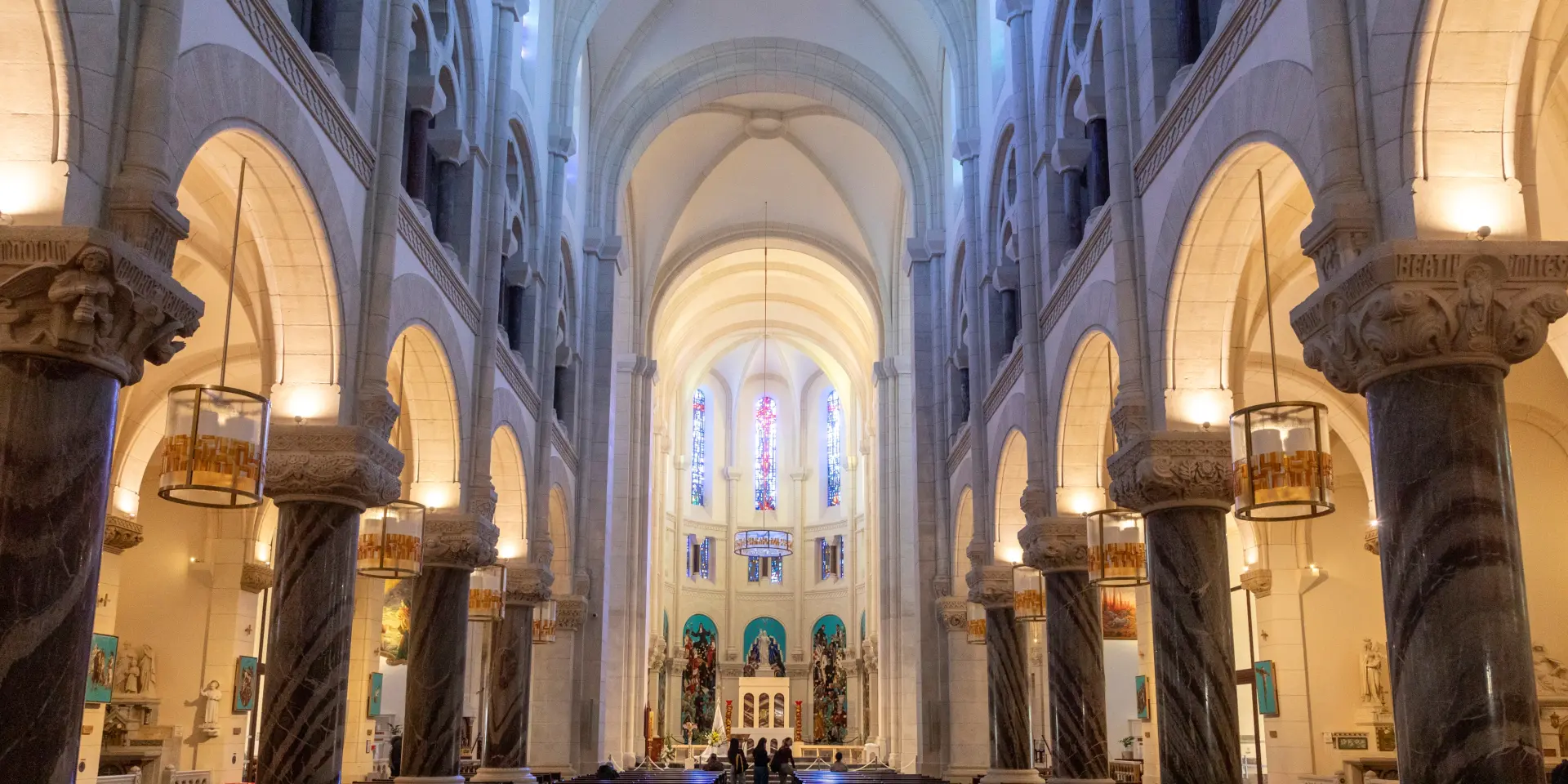 2025 Printemps Lourdes 87 Eglise Paroissiale Du Sacre Coeur Interieur Pierre Vincent